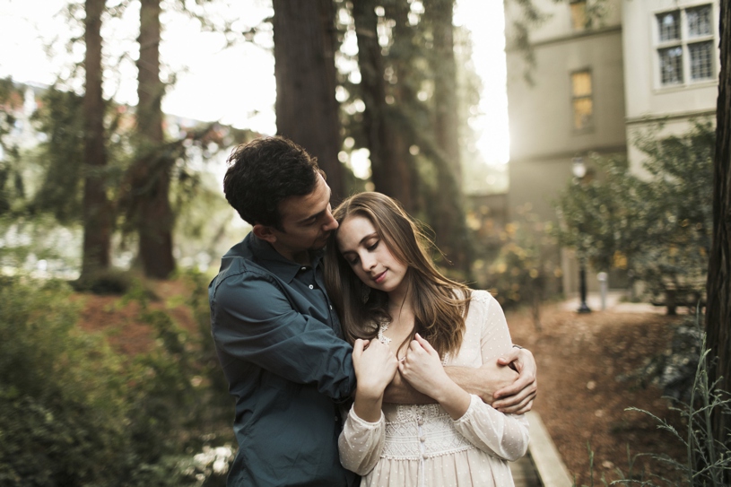 sunset engagement session at UC Berkley by Heather Elizabeth Photography