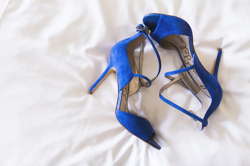 deeo blue wedding shoes at the Fairmont in San Francisco by Heather Elizabeth Photography