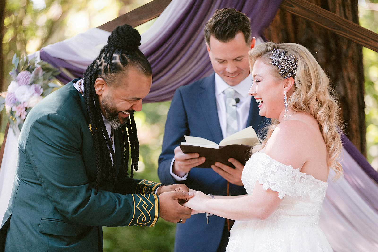 Piedmont Community Hall Wedding by Heather Elizabeth Photography